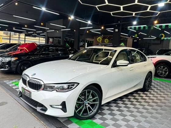 BMW 320i 2.0 16V TURBO FLEX SPORT GP AUTOMÁTICO BMW 320i 2.0 16V TURBO FLEX SPORT GP AUTOMÁTICO